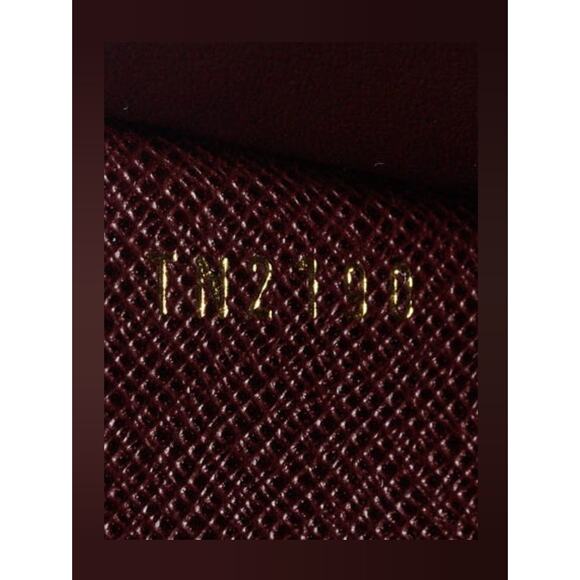 Louis Vuitton Red Sepia LV Monogram Idylle Canvas Sarah Wallet - Picture 10 of 10